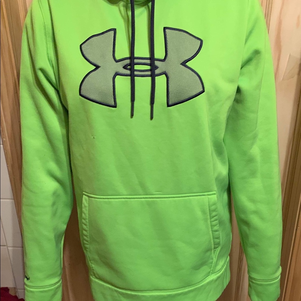 Green Under Armour Sweatshirt large